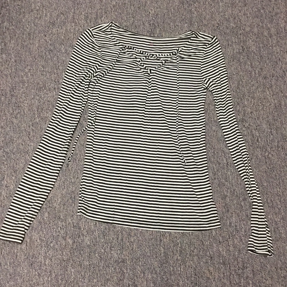 SO striped long sleeve tee